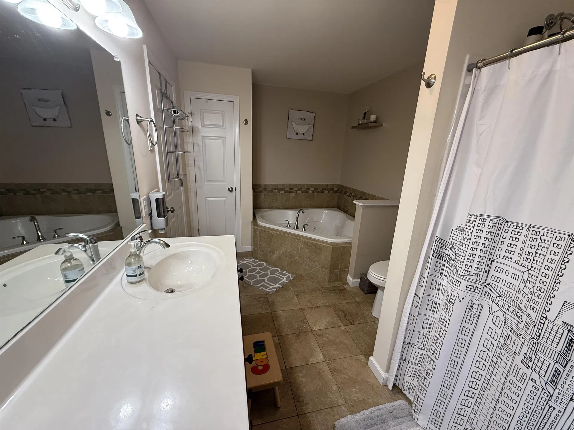 220 Fox Run Colchester VT 05446