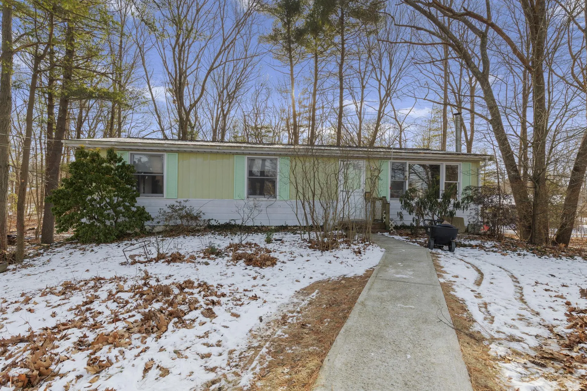 87 Grant Avenue Portsmouth NH 03801