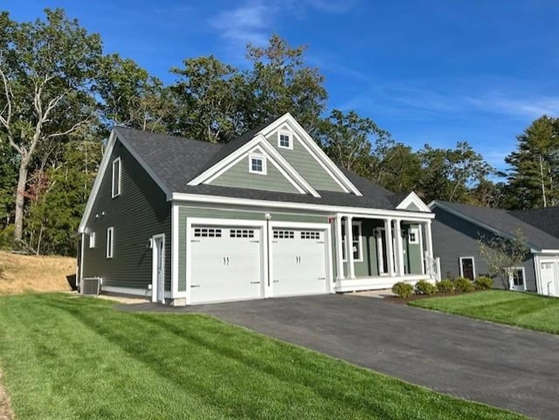 5 Trails Way Auburn NH 03032