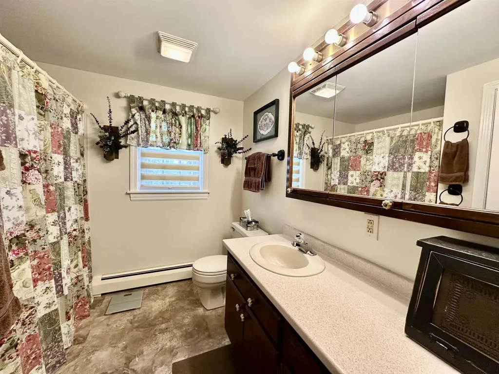 7 Bryson Place Claremont NH 03743