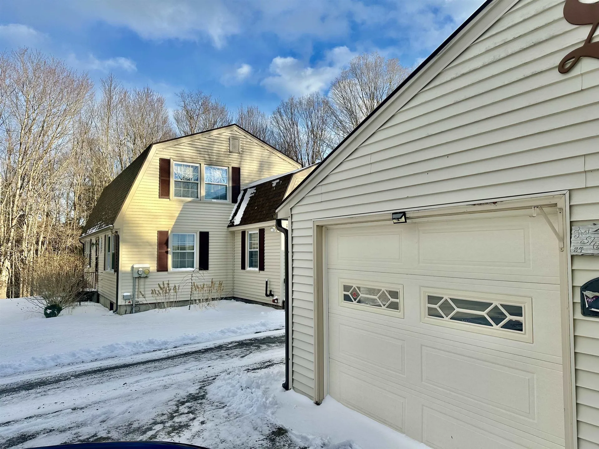 7 Bryson Place Claremont NH 03743