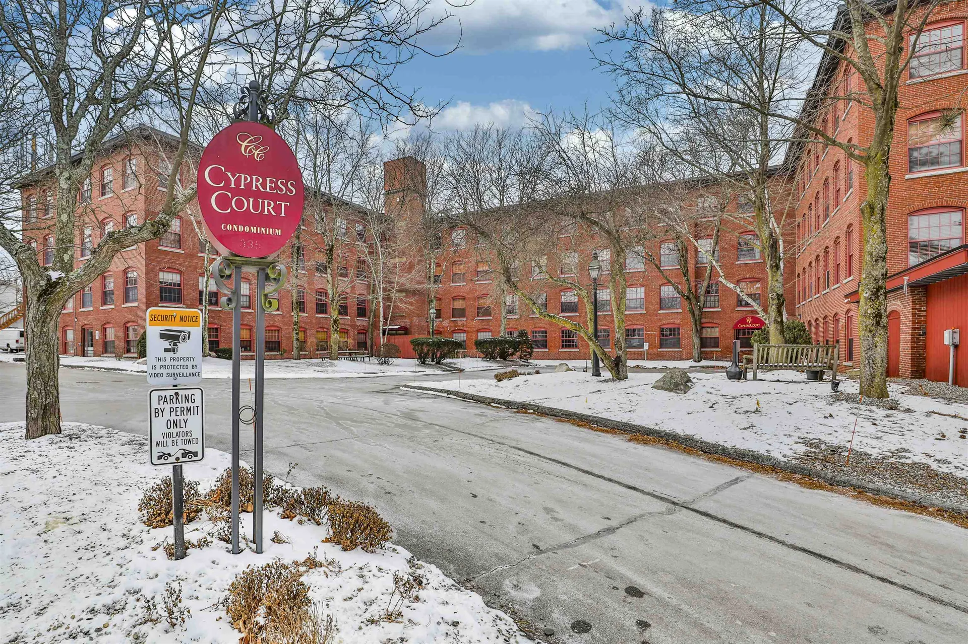 335 Cypress Street Manchester NH 03103