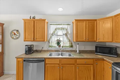 207a Ledgewood Lane Georgia VT 05468