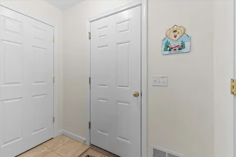 207a Ledgewood Lane Georgia VT 05468