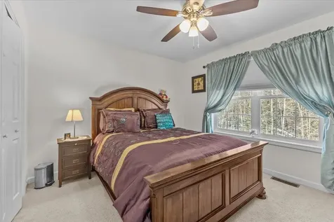 207a Ledgewood Lane Georgia VT 05468