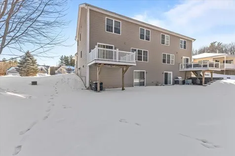 207a Ledgewood Lane Georgia VT 05468