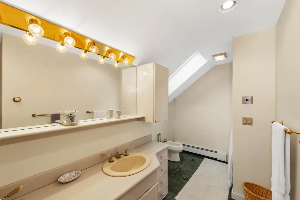 497 West Shore Road Hebron NH 03241