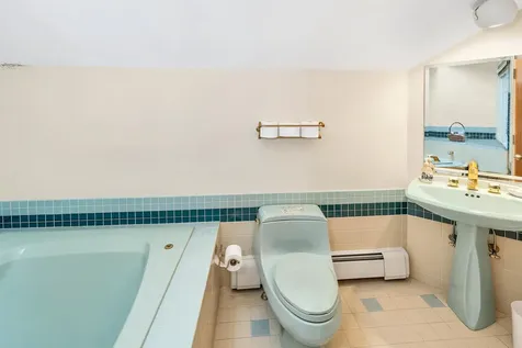 497 West Shore Road Hebron NH 03241