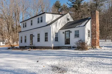 13 Old Milford Road Brookline NH 03033