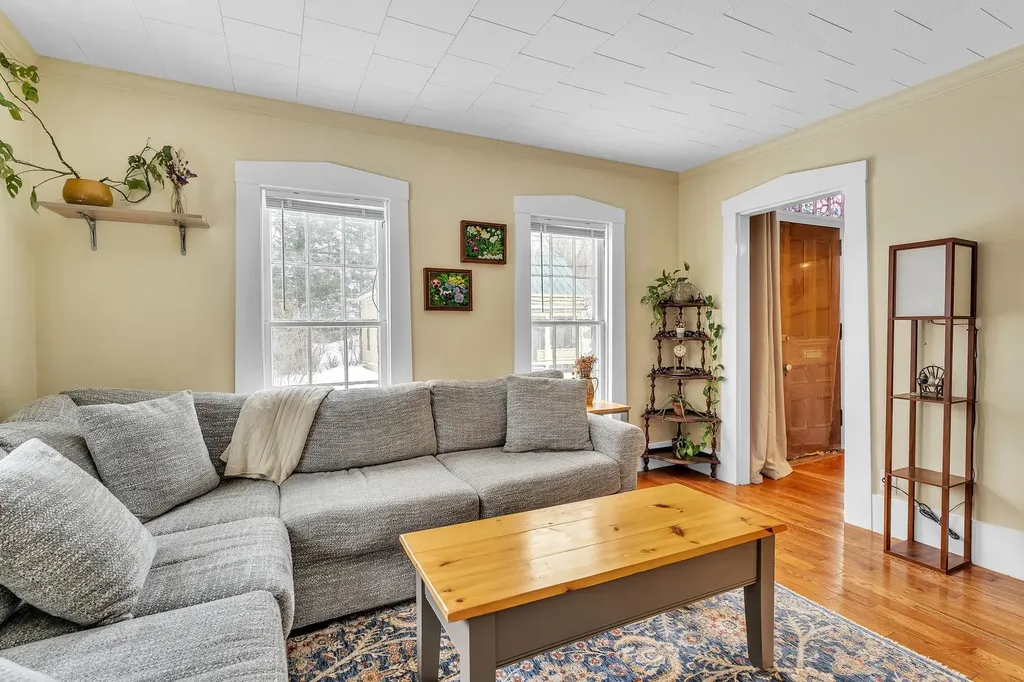 10 Sterling Hill Road Barre Town VT 05641