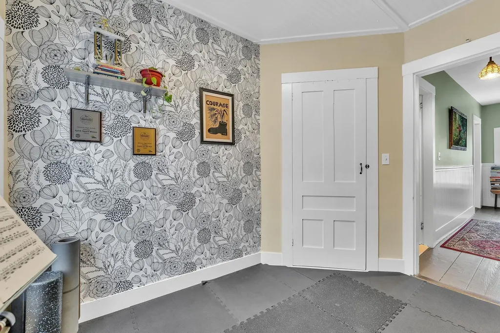 10 Sterling Hill Road Barre Town VT 05641