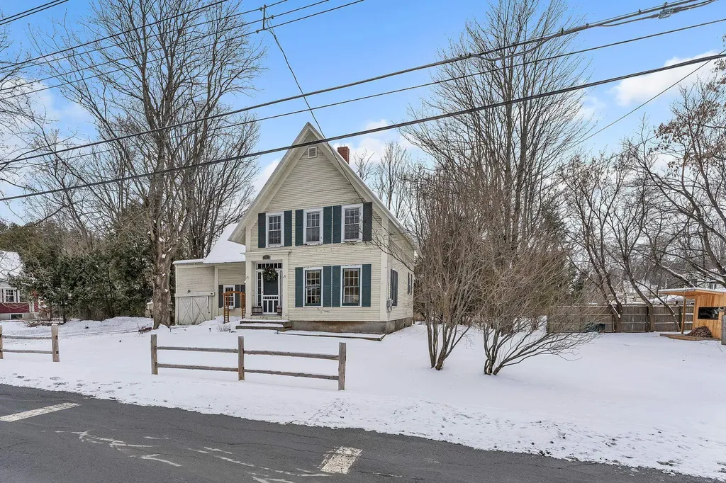 10 Sterling Hill Road Barre Town VT 05641