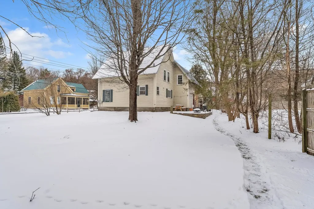 10 Sterling Hill Road Barre Town VT 05641