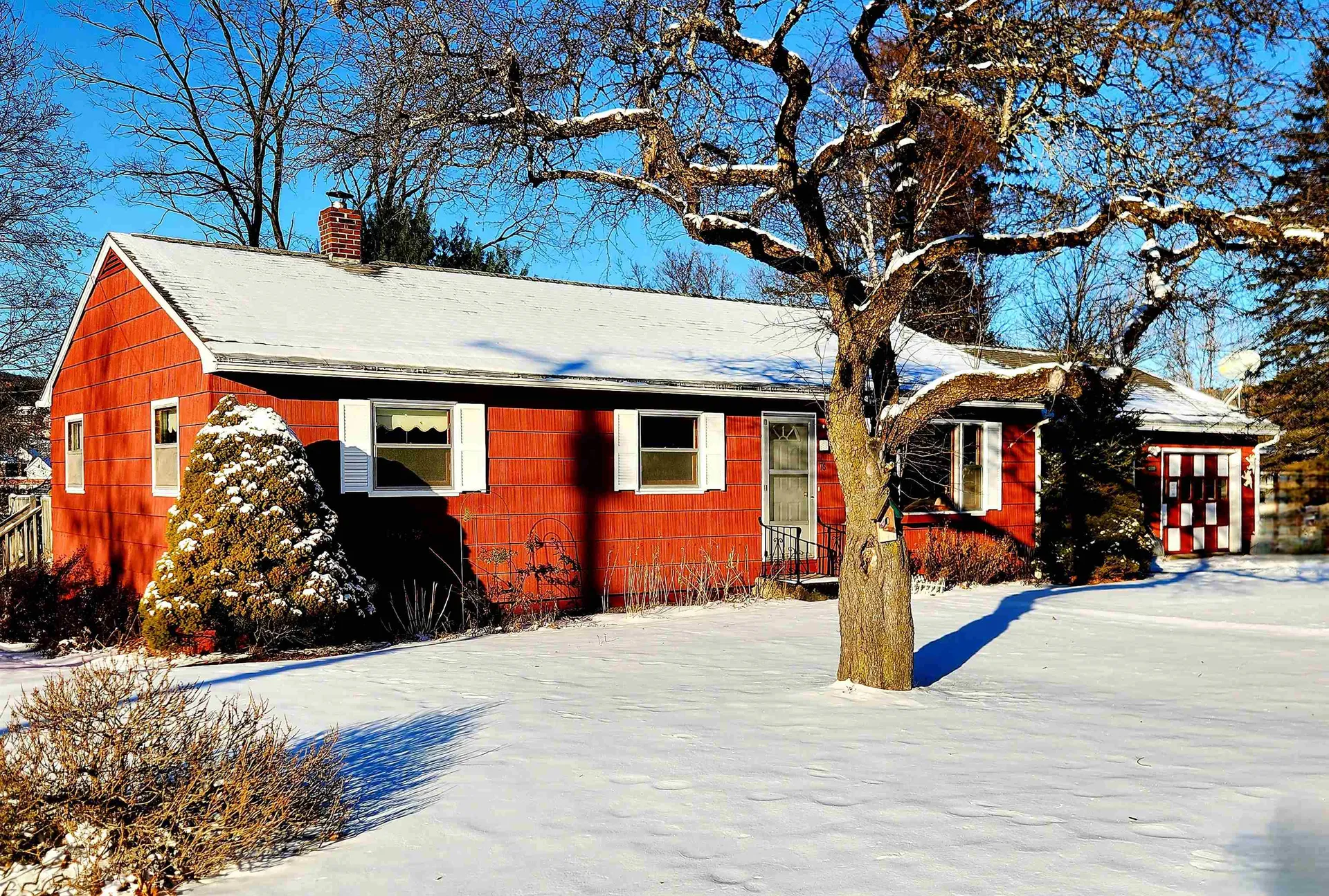 76 South Street Littleton NH 03561