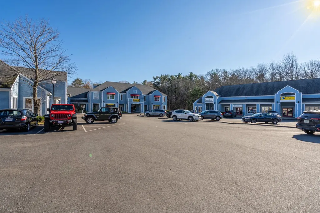 105 Lafayette Road Hampton Falls NH 03844