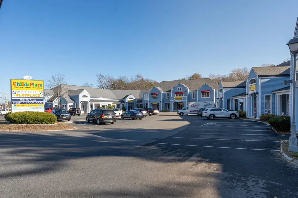 105 Lafayette Road Hampton Falls NH 03844