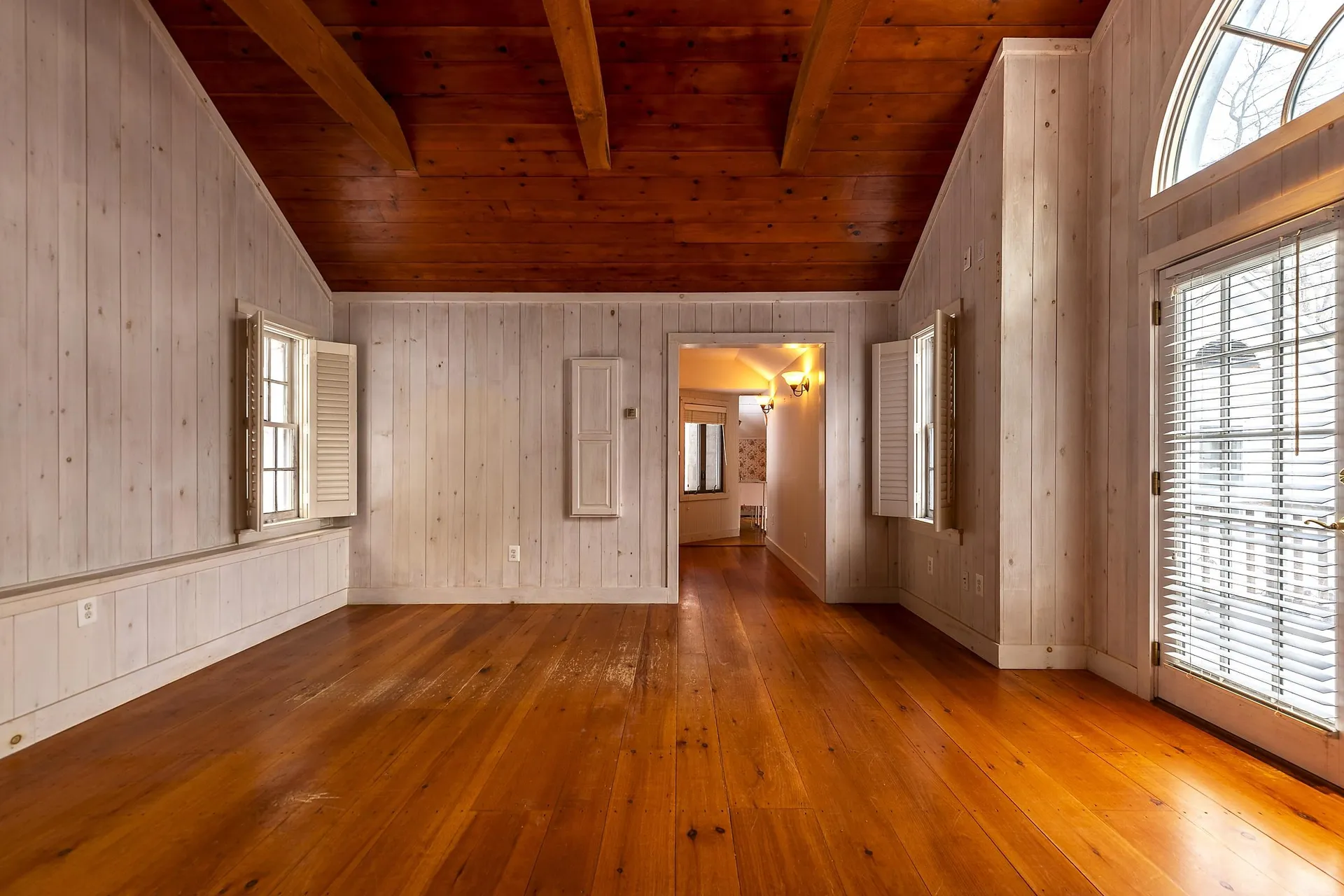 290 Melendy Hill Road Londonderry VT 05155