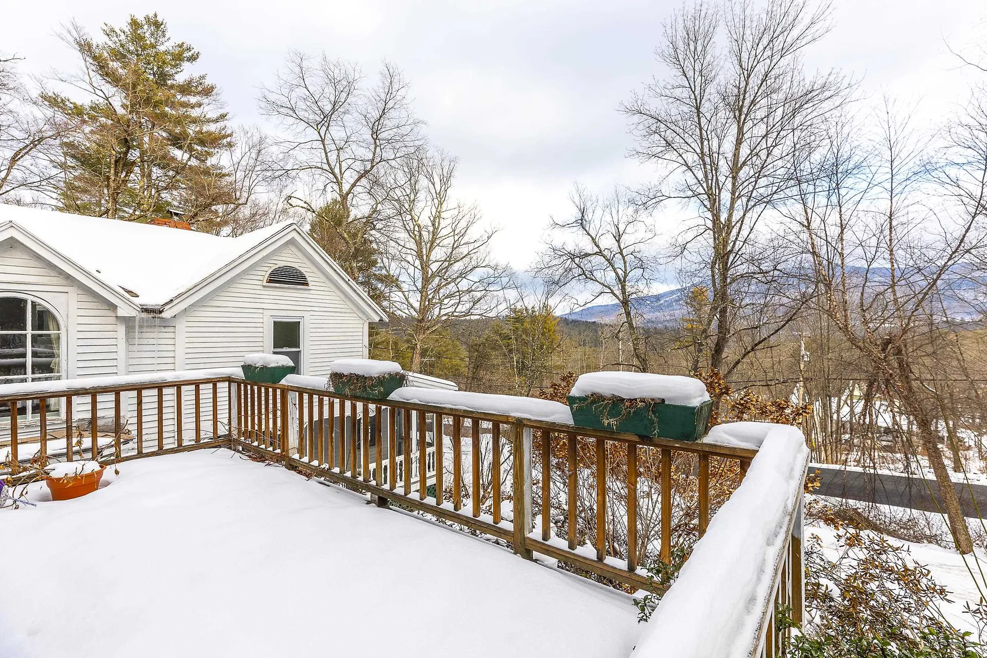 290 Melendy Hill Road Londonderry VT 05155