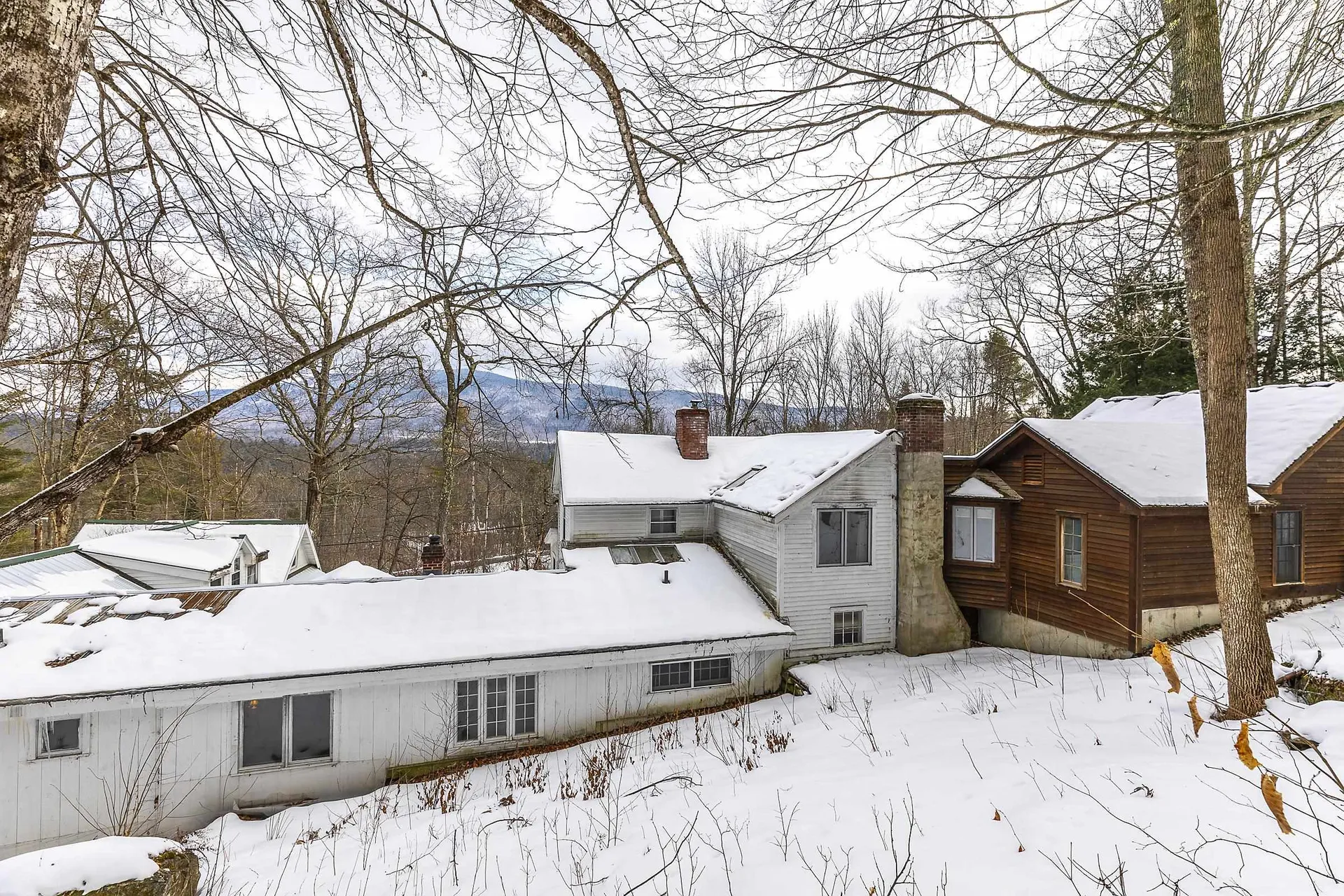 290 Melendy Hill Road Londonderry VT 05155