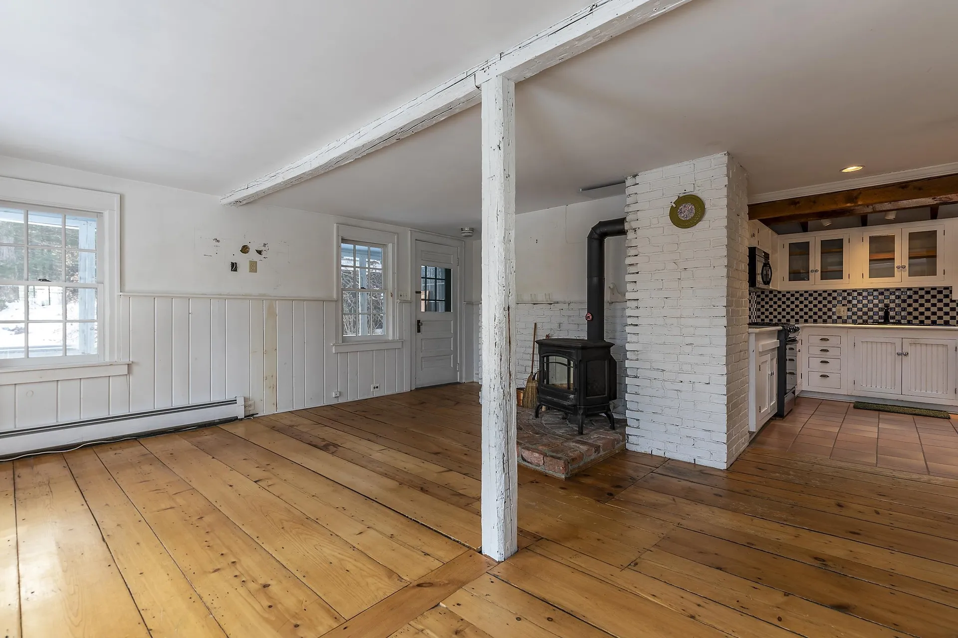 290 Melendy Hill Road Londonderry VT 05155