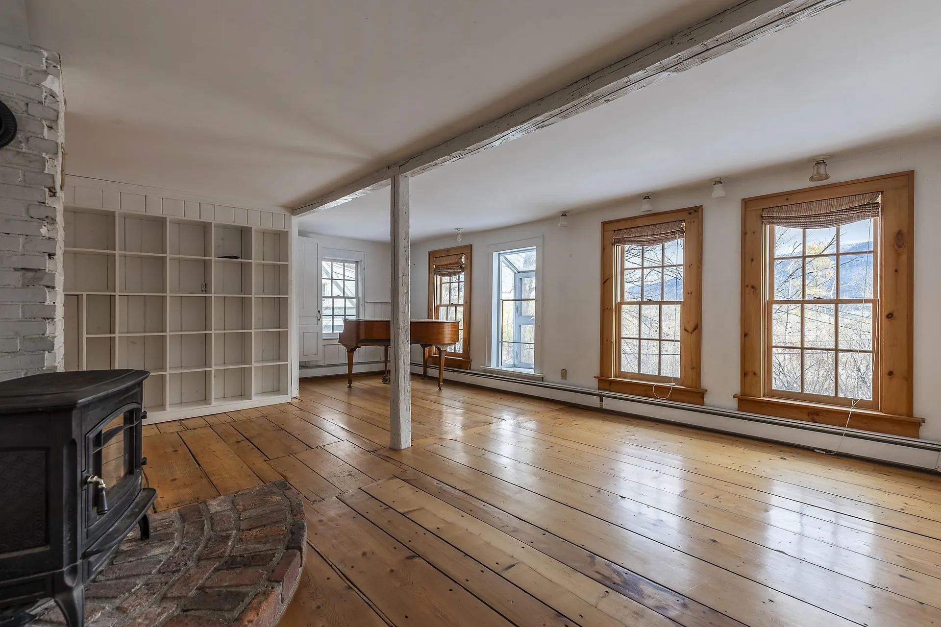 290 Melendy Hill Road Londonderry VT 05155