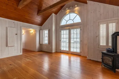 290 Melendy Hill Road Londonderry VT 05155