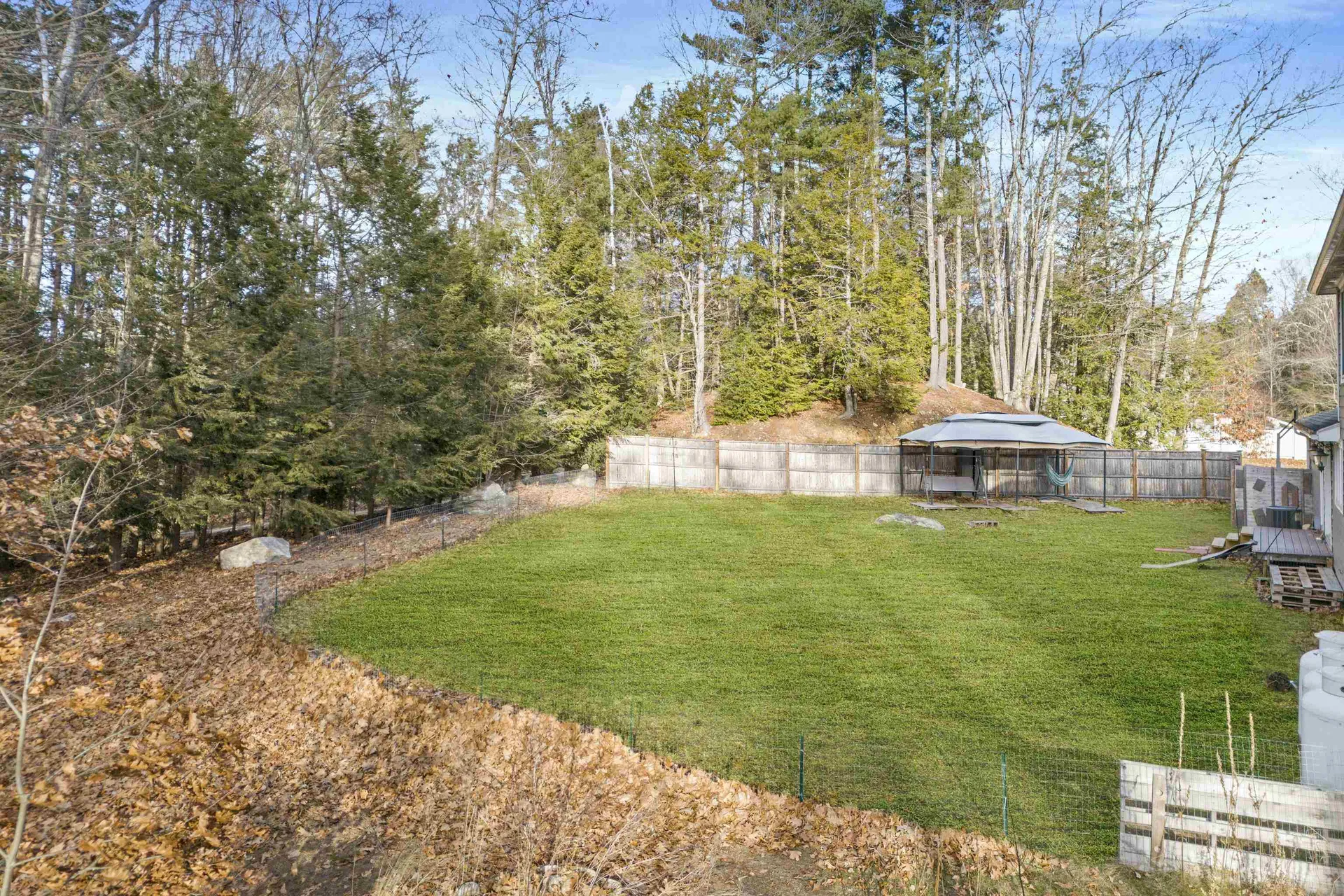 24 Hemlock Circle Sandown NH 03873