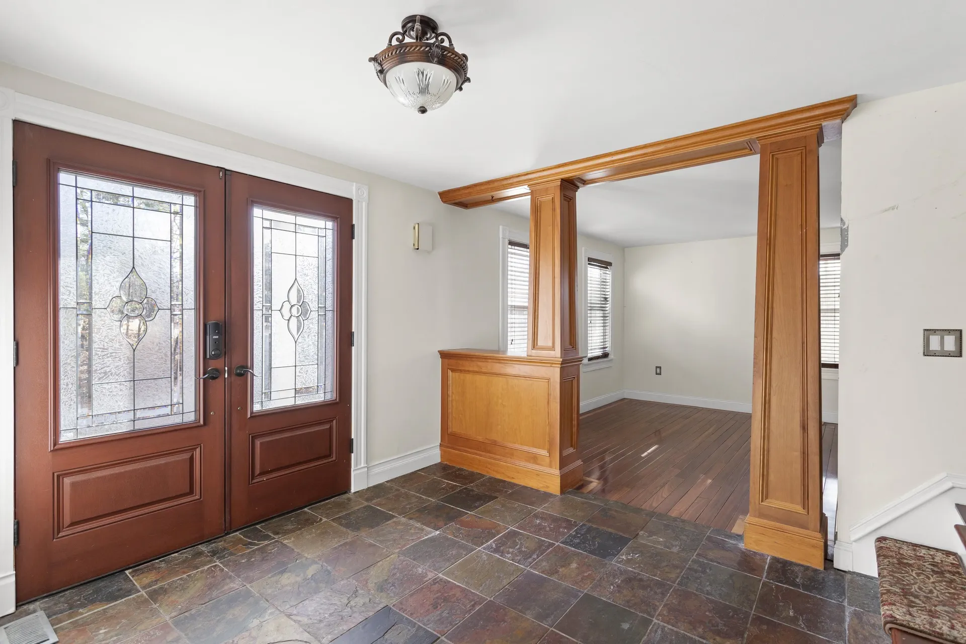 24 Hemlock Circle Sandown NH 03873