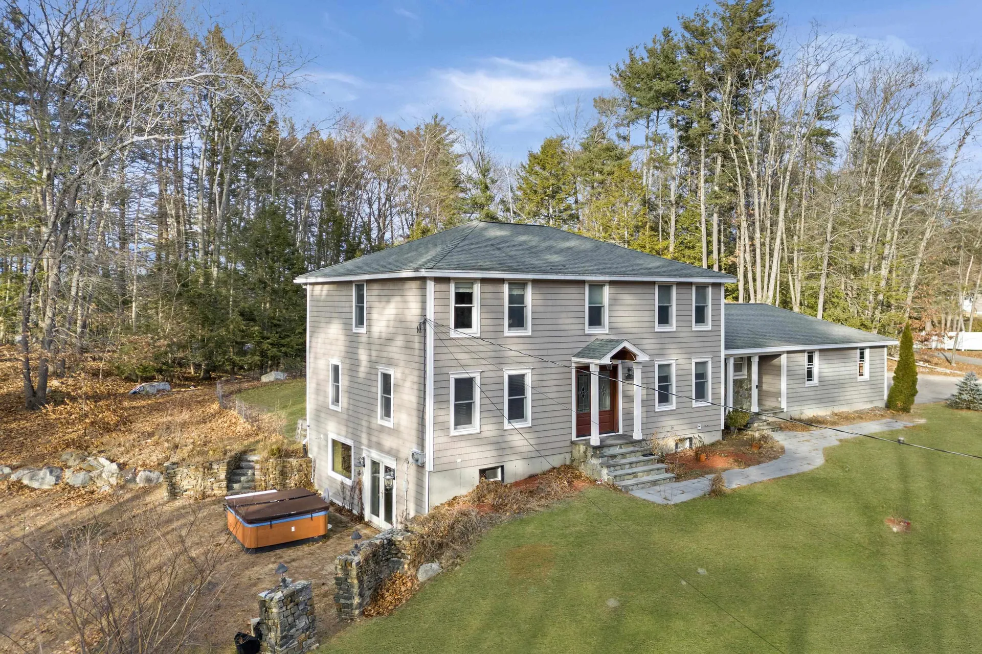 24 Hemlock Circle Sandown NH 03873