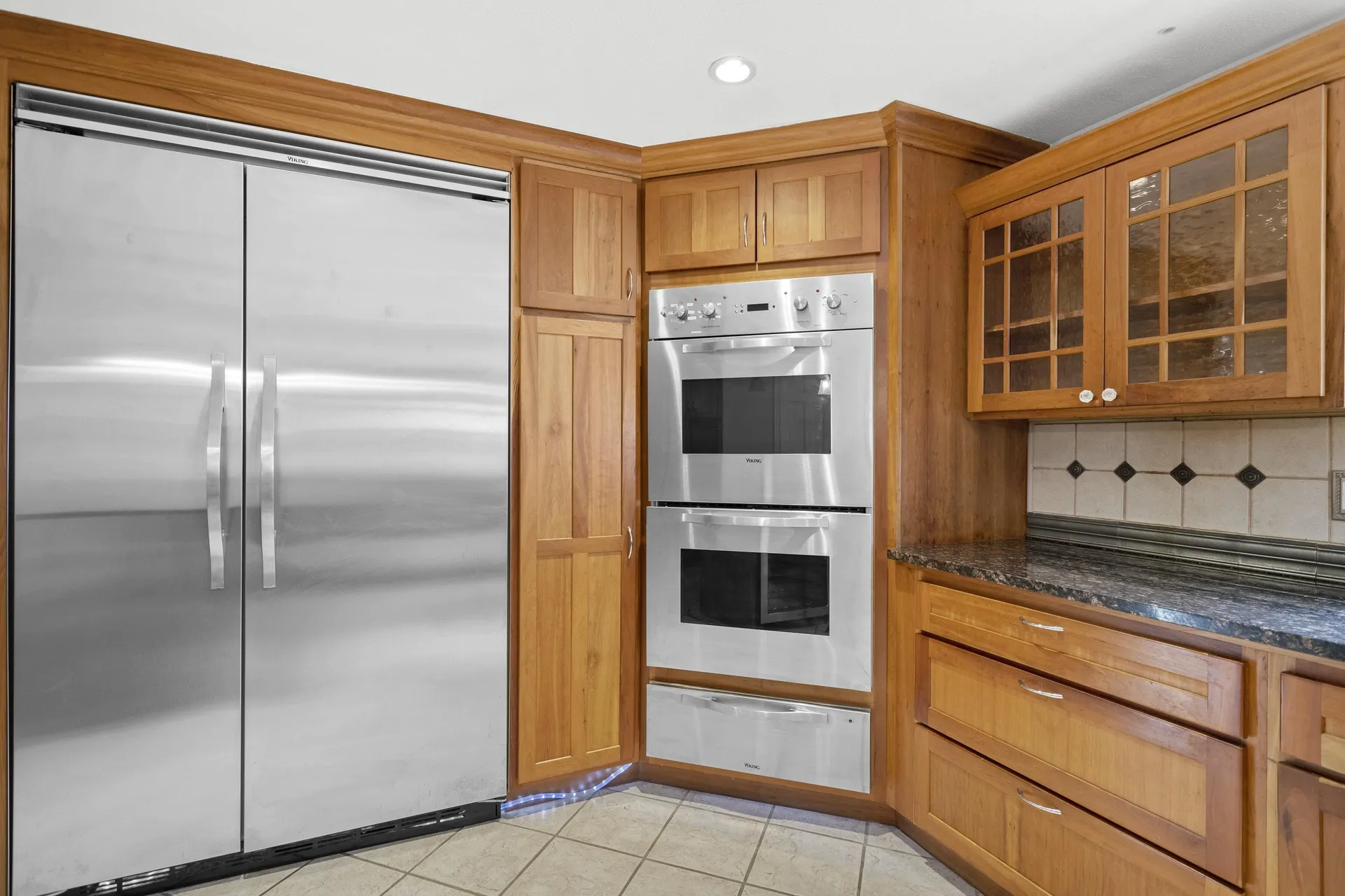 24 Hemlock Circle Sandown NH 03873