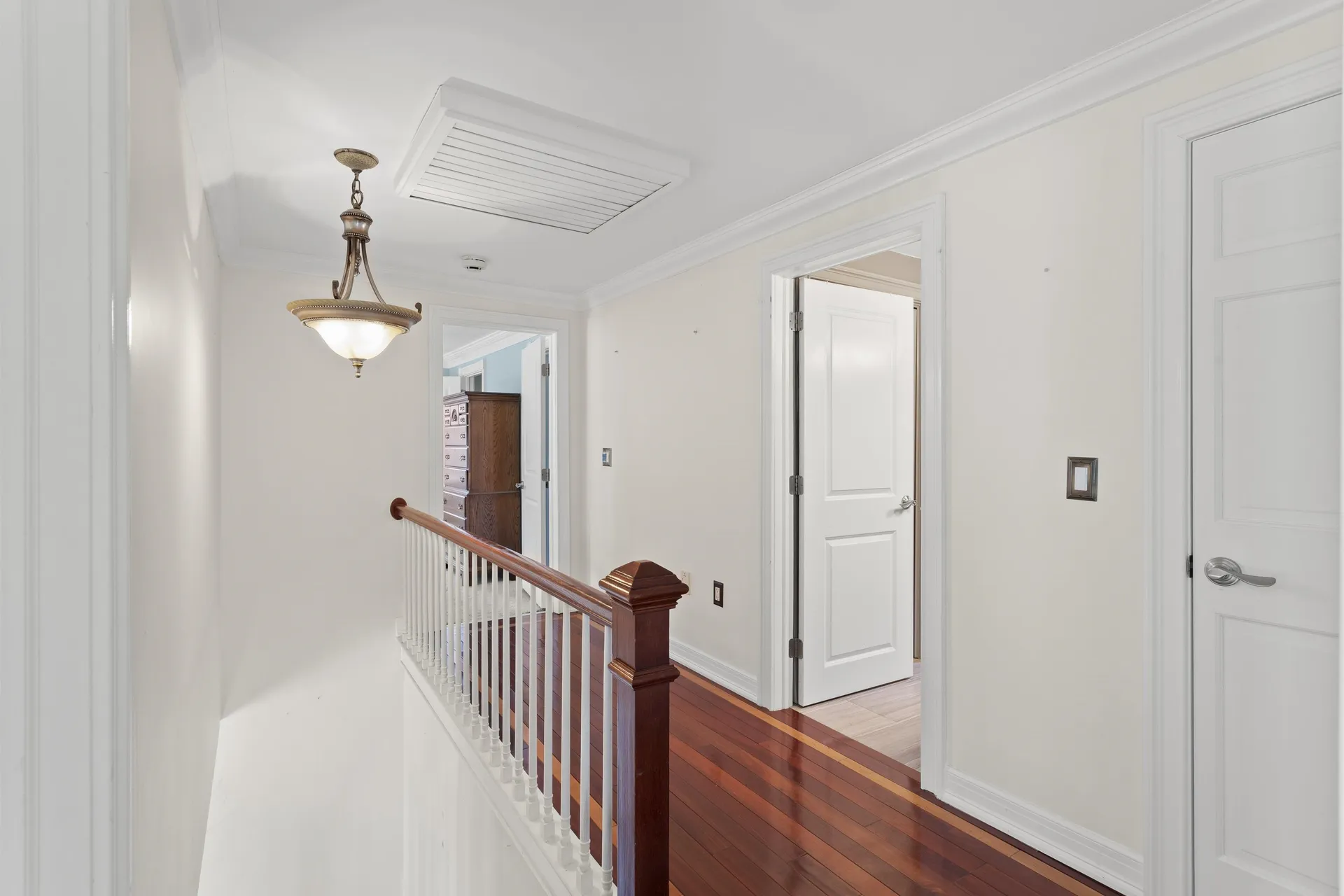 24 Hemlock Circle Sandown NH 03873