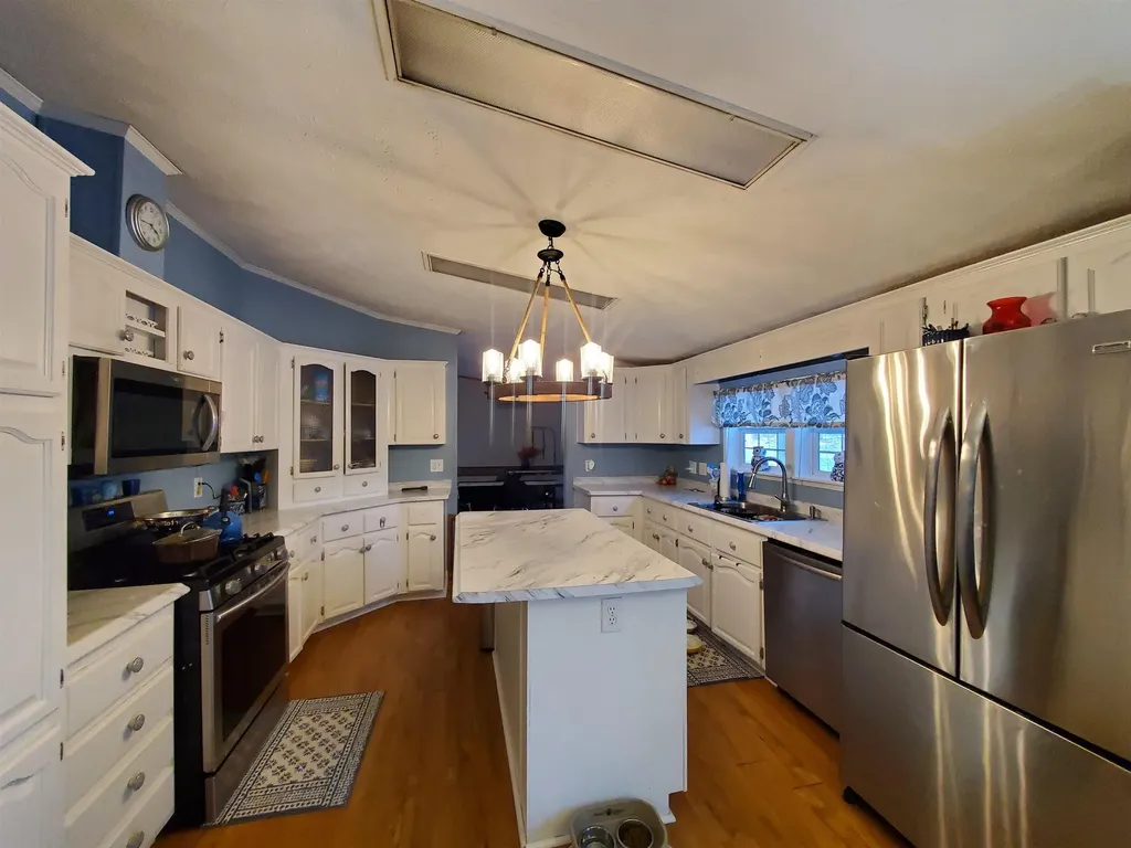 55 Serendipity Lane Canaan NH 03741