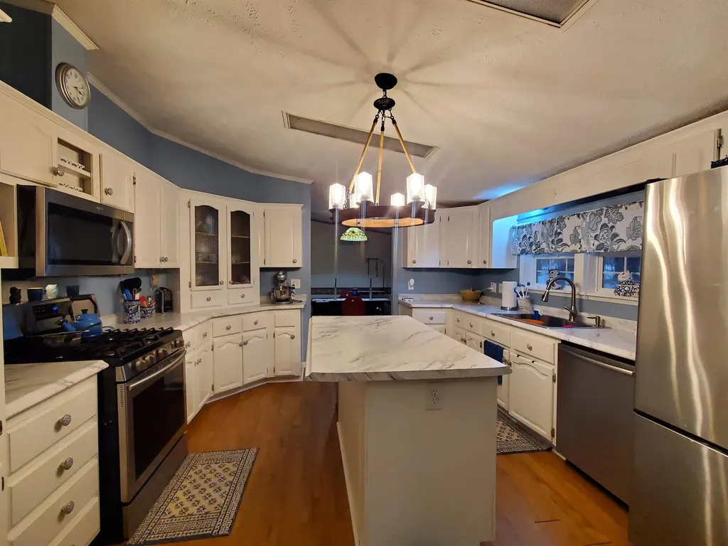 55 Serendipity Lane Canaan NH 03741