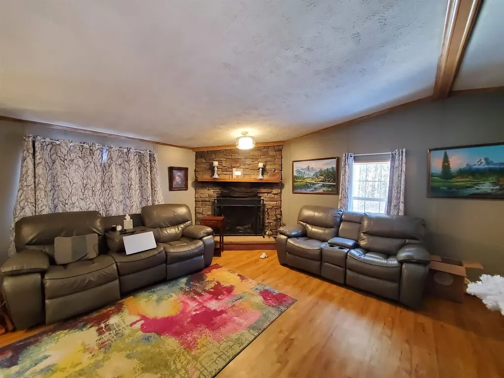 55 Serendipity Lane Canaan NH 03741