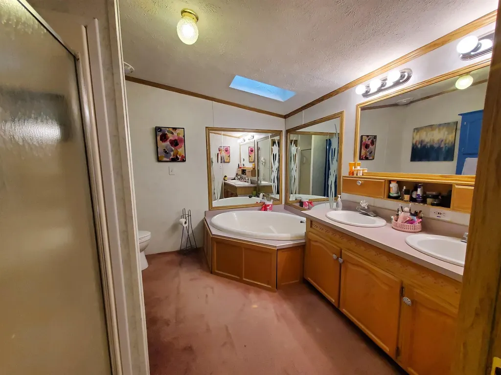 55 Serendipity Lane Canaan NH 03741