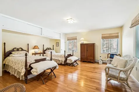 7 Willow Spring Lane Hanover NH 03755