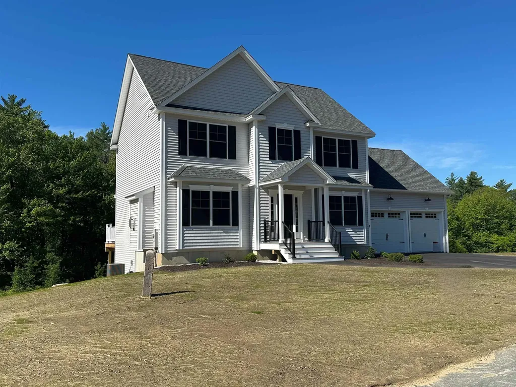 7 Shelburne Lane Concord NH 03301