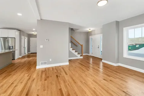 7 Shelburne Lane Concord NH 03301