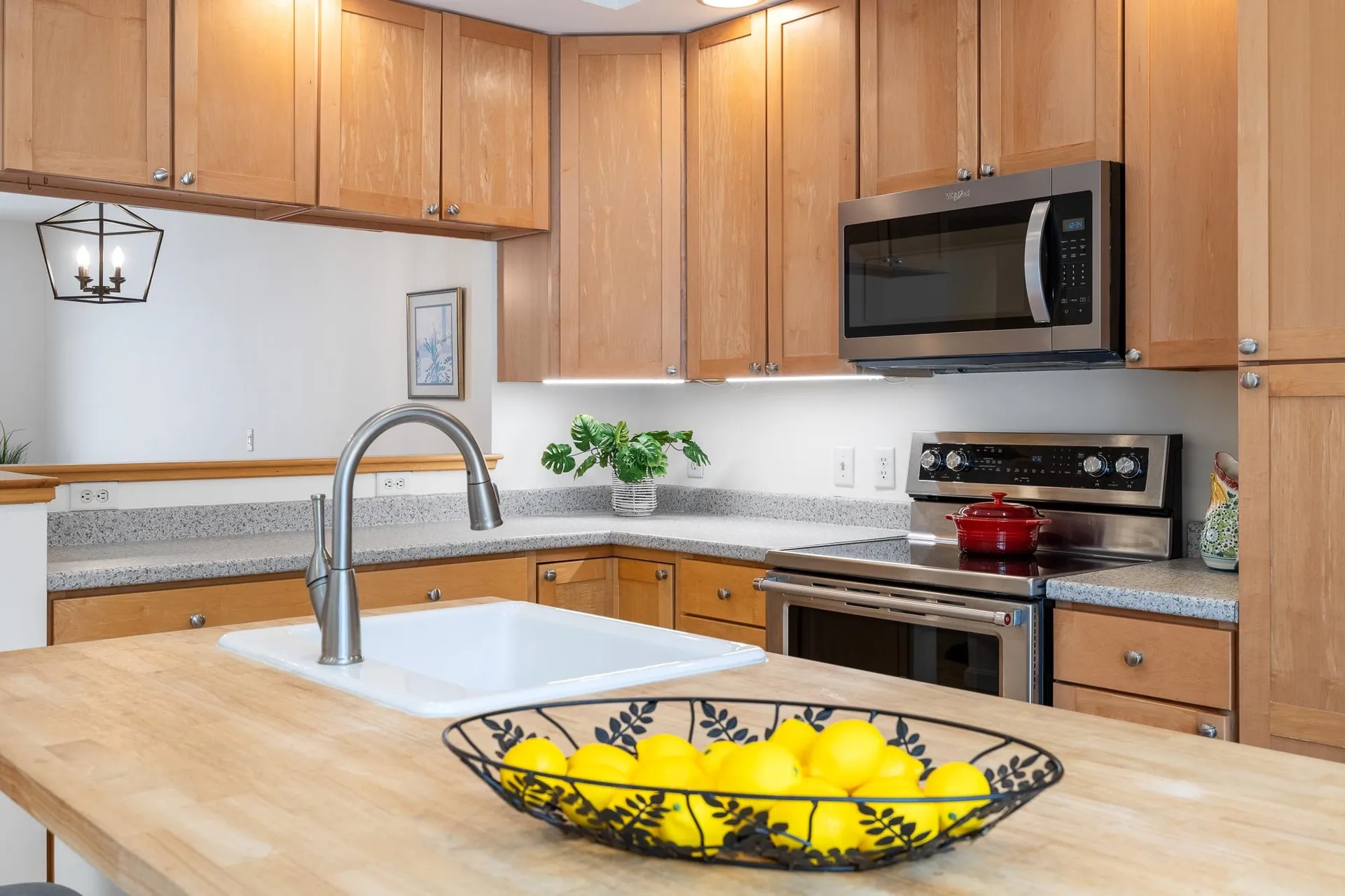86 Barrister Drive Hartford VT 05001
