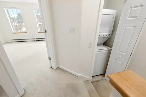 86 Barrister Drive Hartford VT 05001