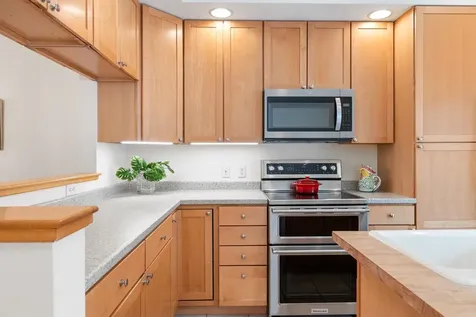86 Barrister Drive Hartford VT 05001