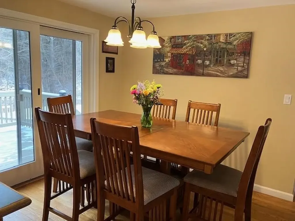 4 Blueberry Road Windham NH 03087