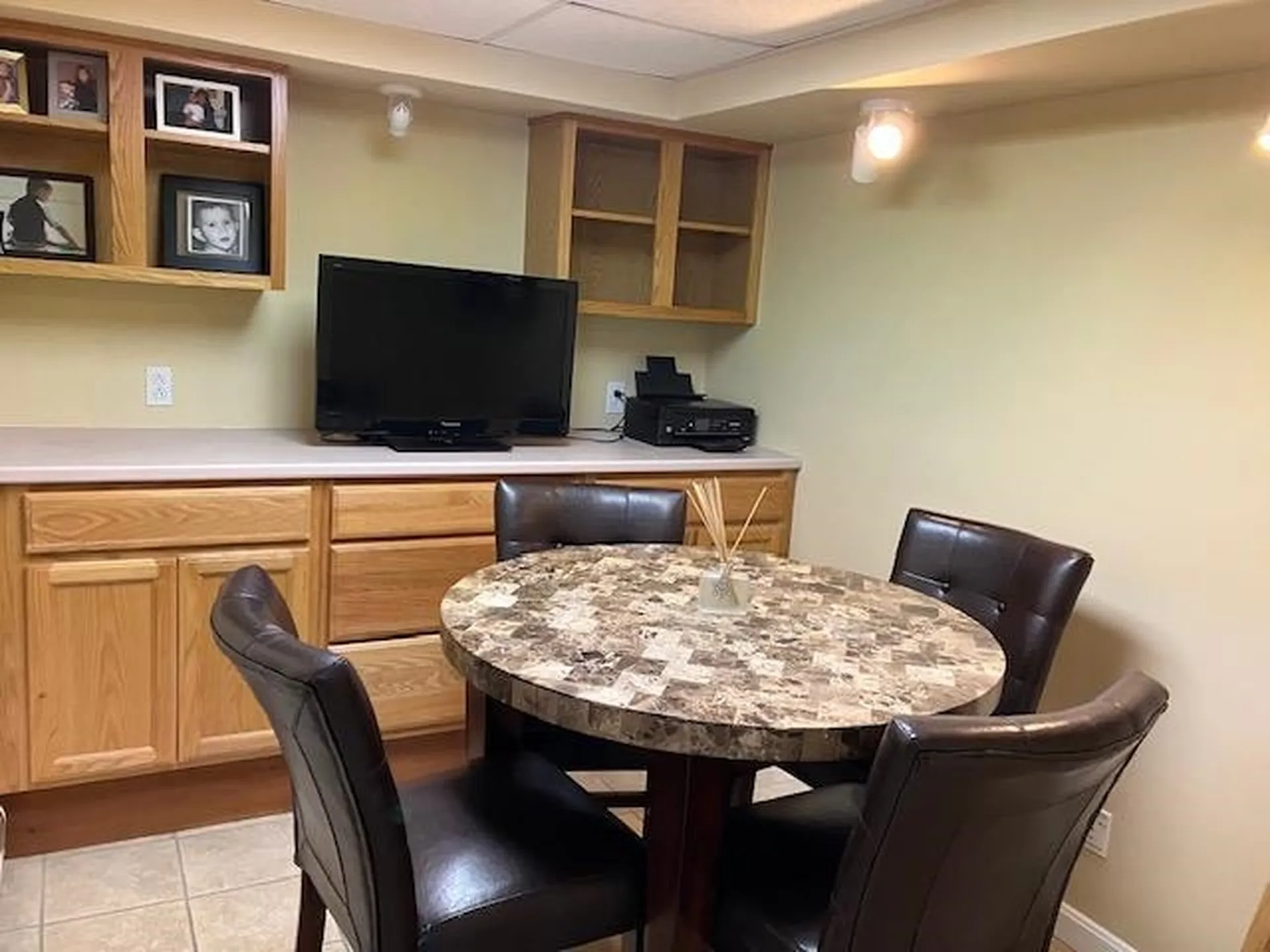 4 Blueberry Road Windham NH 03087