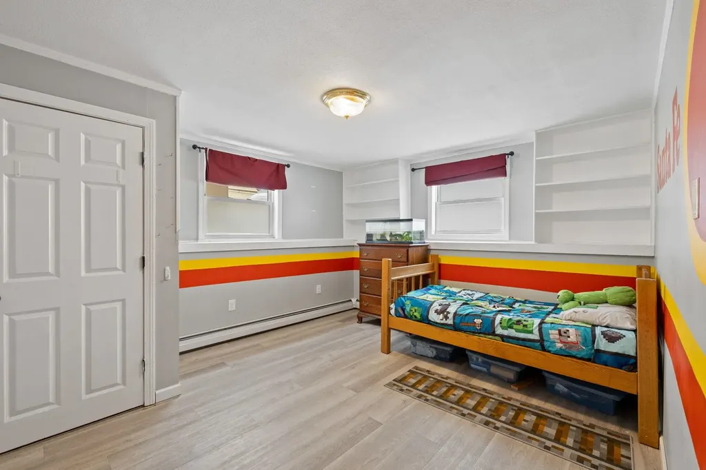 240 Leda Avenue Manchester NH 03104