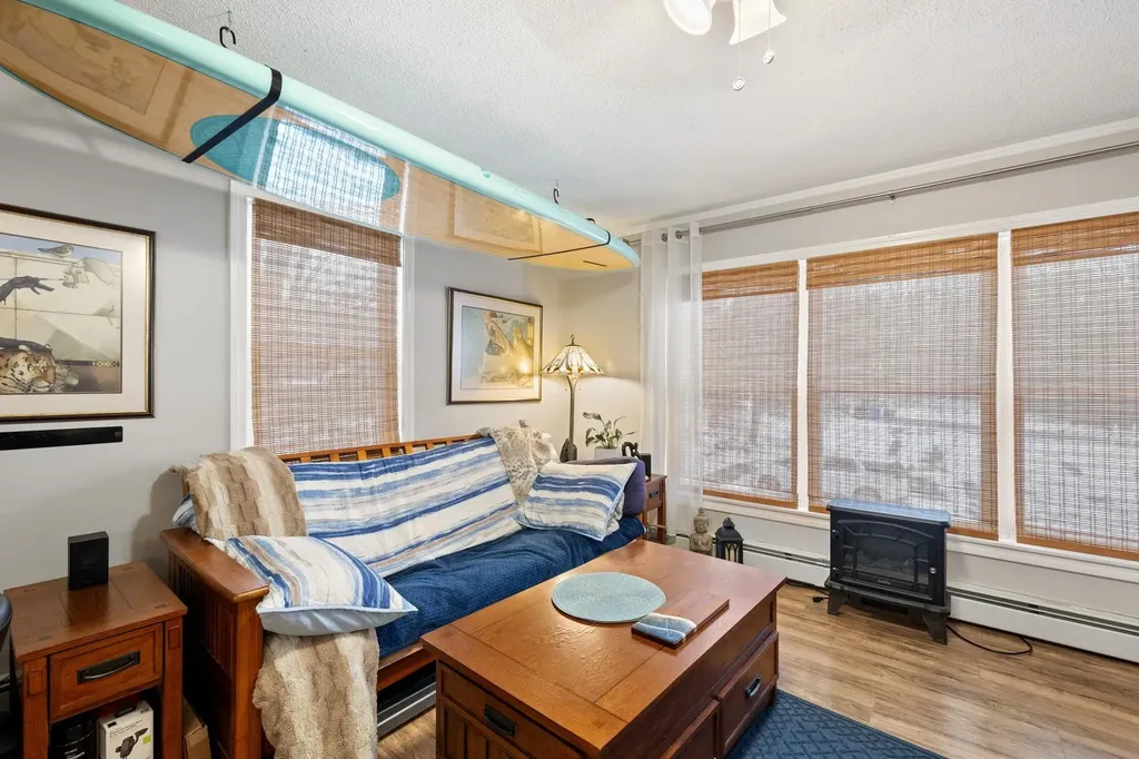 240 Leda Avenue Manchester NH 03104