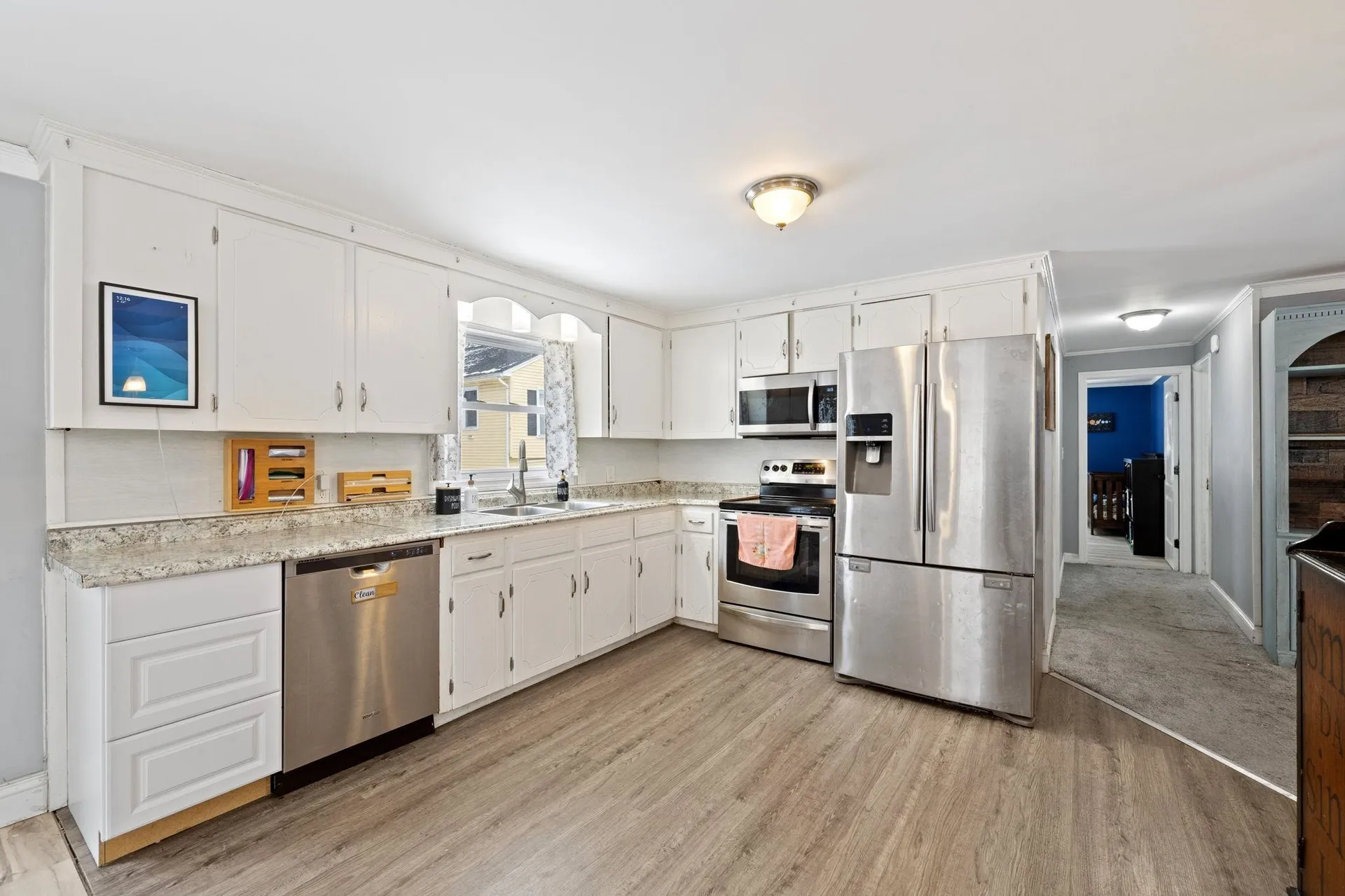 240 Leda Avenue Manchester NH 03104