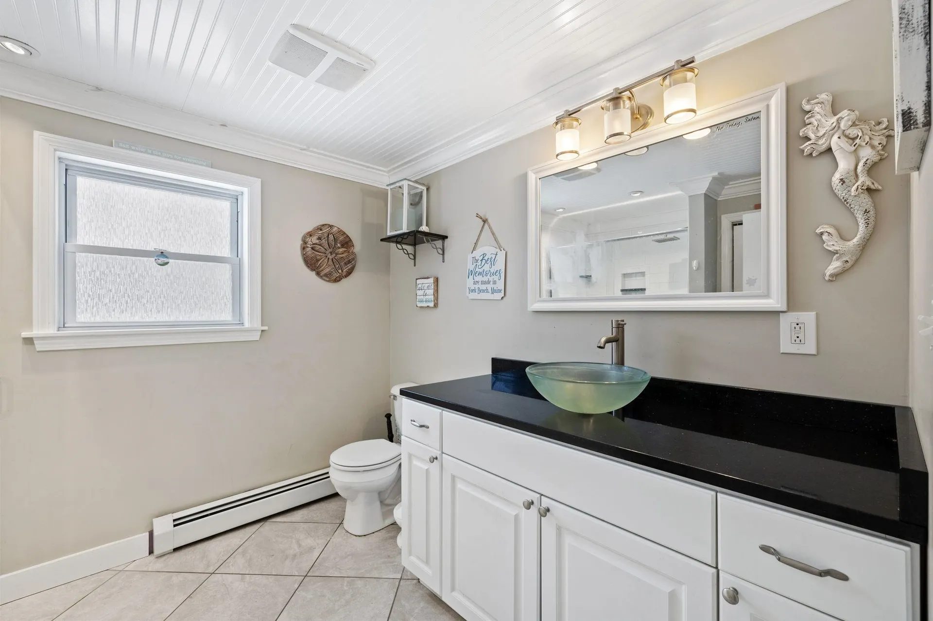 240 Leda Avenue Manchester NH 03104