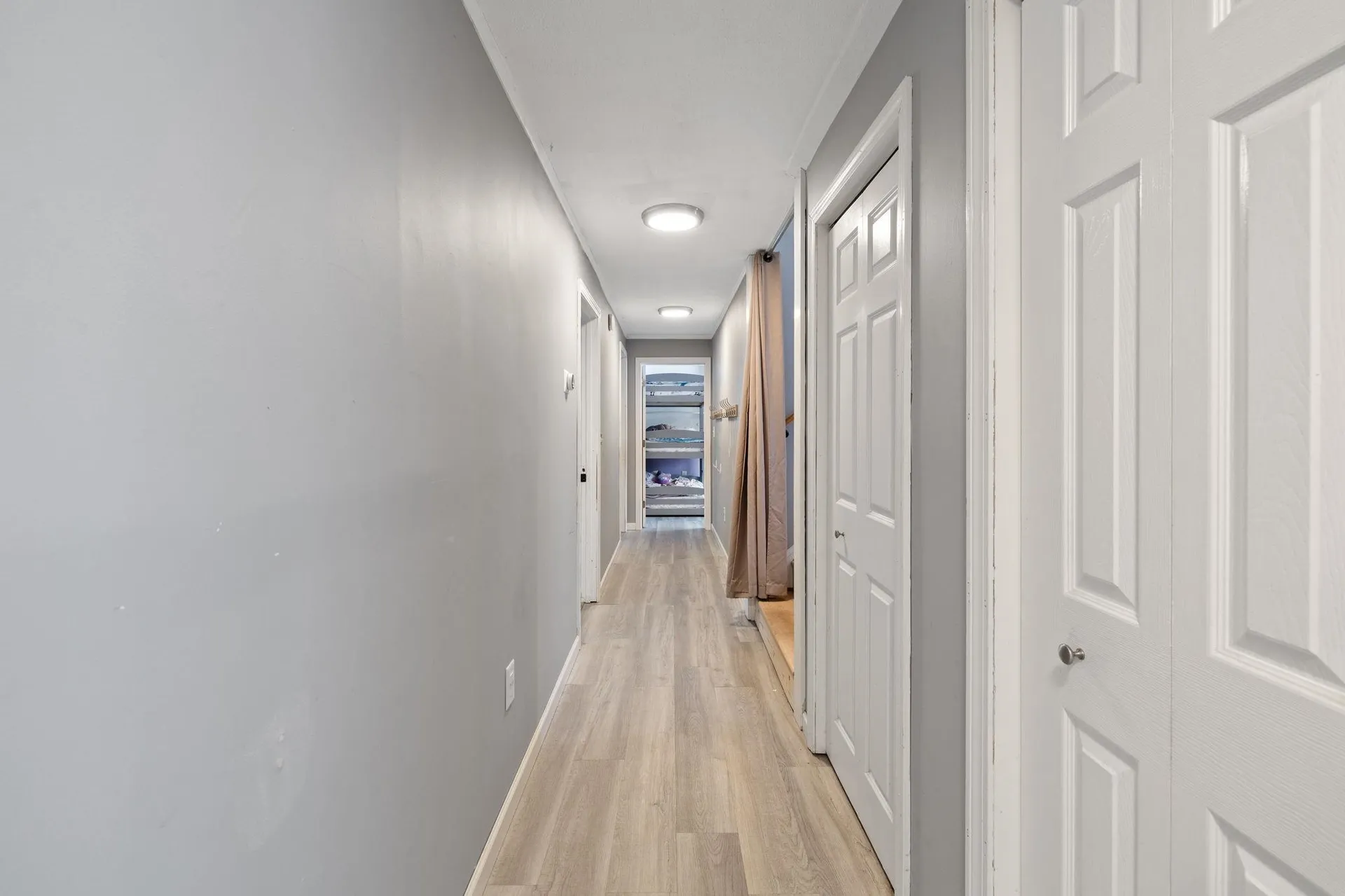 240 Leda Avenue Manchester NH 03104