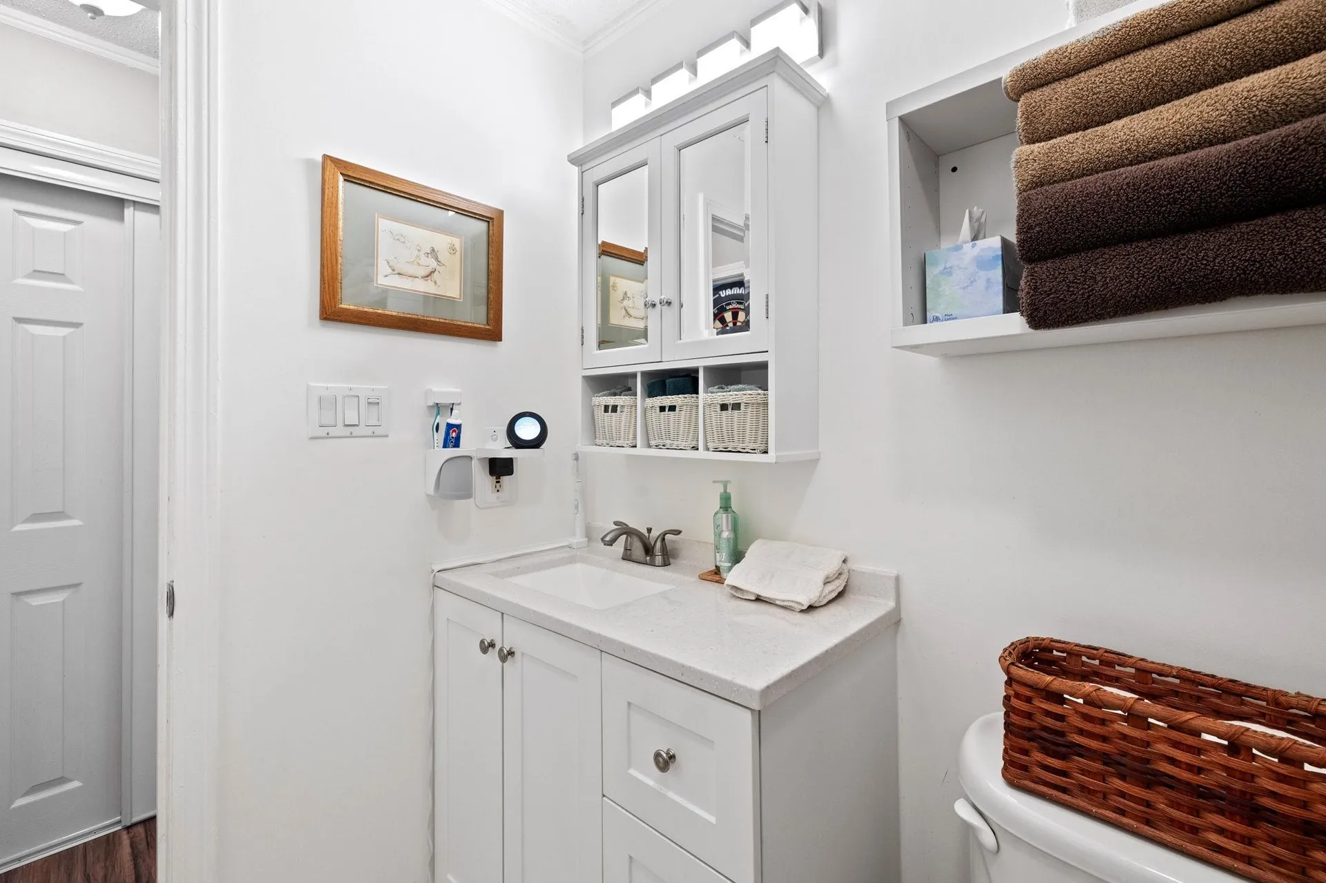 240 Leda Avenue Manchester NH 03104