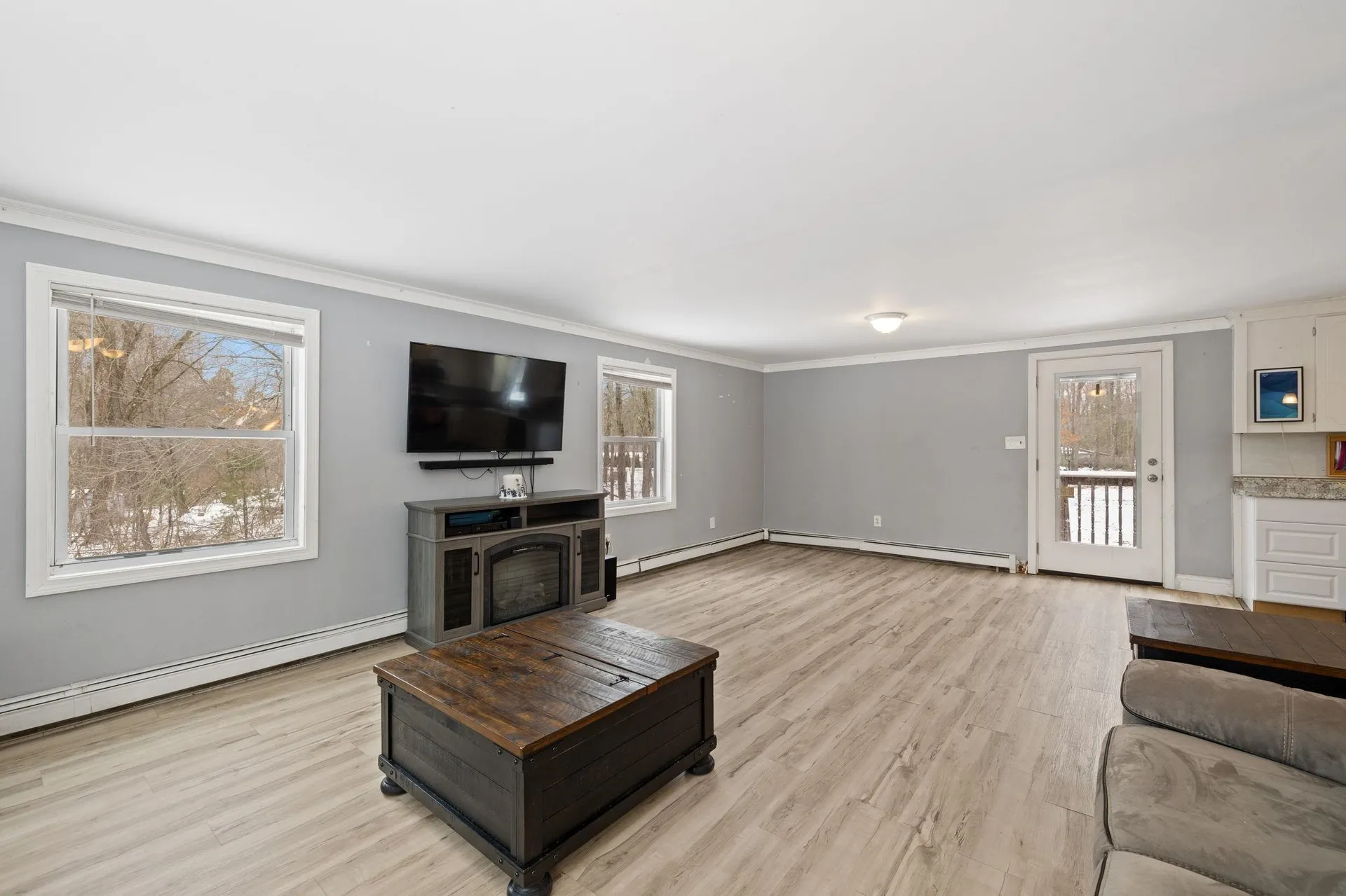 240 Leda Avenue Manchester NH 03104